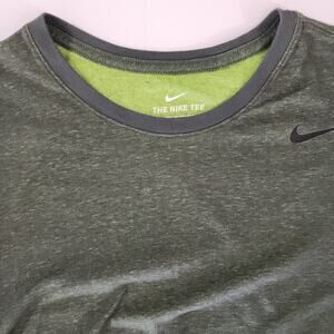The Nike Tee Dri-Fit Green‎ Athletic Tee Mens Size L